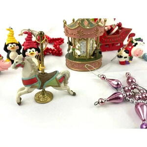 12x VTG Holiday Hanging Ornaments Christmas Sleigh Penguins Cows Santa 1990s